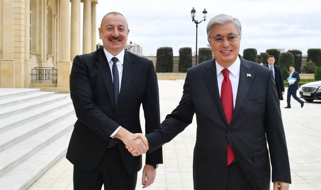 Tokayev İlham Əliyevi təbrik etdi