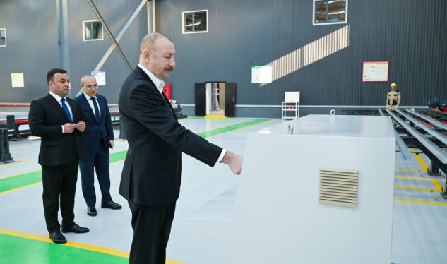 Prezident Ağdamda müəssisənin açılışında - FOTOLAR