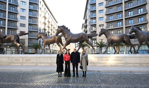 Prezident ailə üzvləri ilə&nbsp;&ldquo;Bakı Ağ Şəhər&rdquo;də - YENİLƏNİB+FOTOLAR
