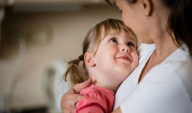 Azərbaycanda 13 subay şəxs övladlığa uşaq götürüb