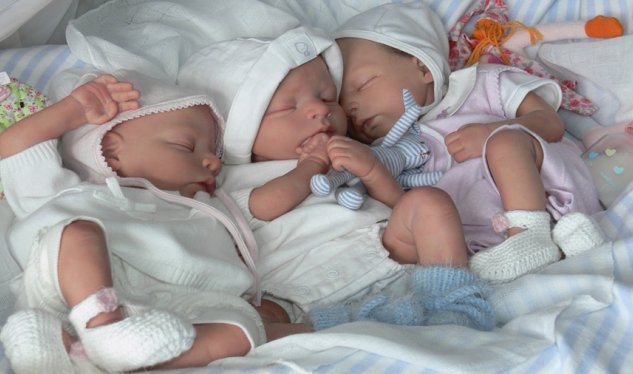 Azərbaycanda 44 doğuşa 132 uşaq anadan olub