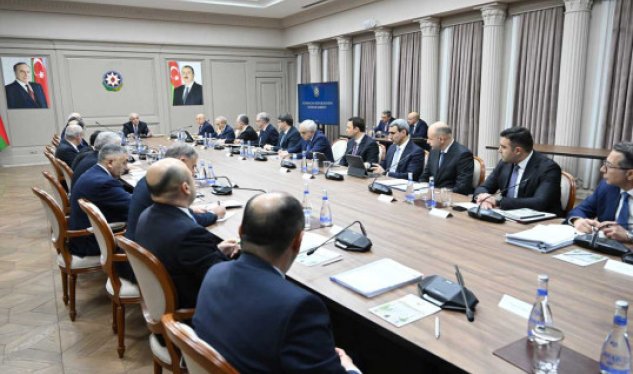 Baş nazir Bakı buxtası ilə bağlı iclas keçirdi - tapşırıqlar verildi