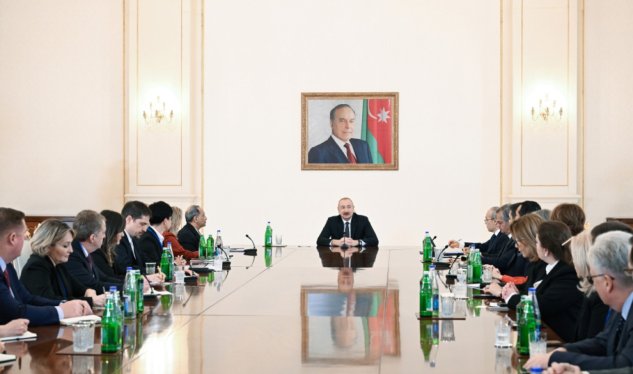 İlham Əliyev ABŞ Ticarət Palatasının nümayəndə heyətini qəbul etdi