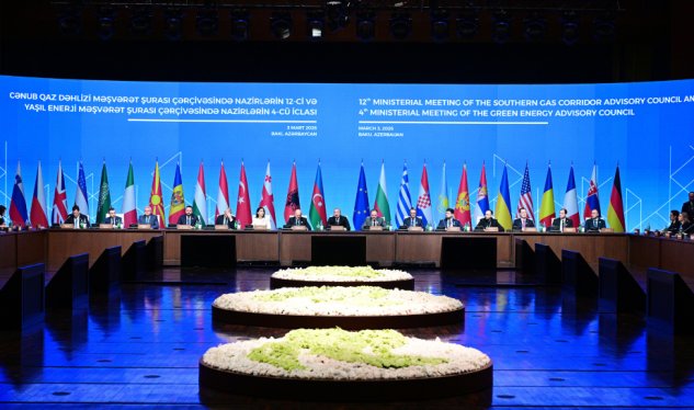 Prezident nazirlərin iclasında iştirak edir - FOTOLAR