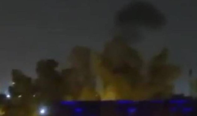 İran səfirliyi vurdu