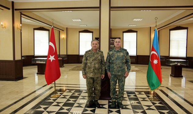 Türkiyə Ordusunun Quru Qoşunları komandanı Naxçıvana gəldi