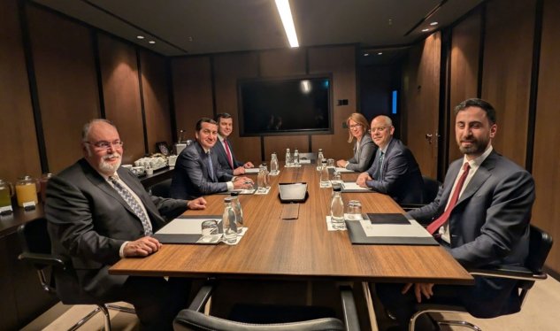 Hikmət Hacıyev Ərdoğanın baş müşaviri ilə&nbsp;görüşdü