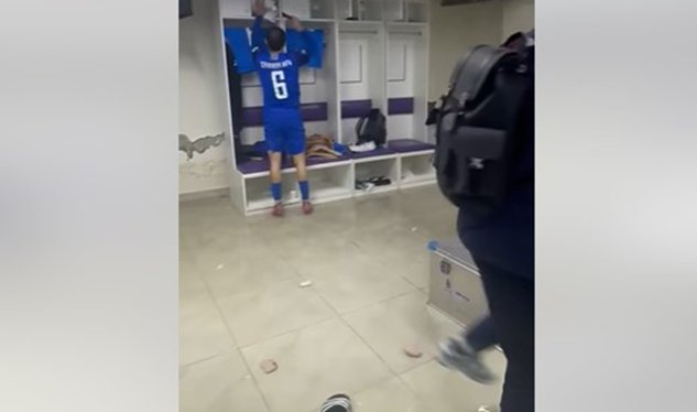 Millimizin&nbsp;paltardəyişmə otağını su basdı&nbsp;