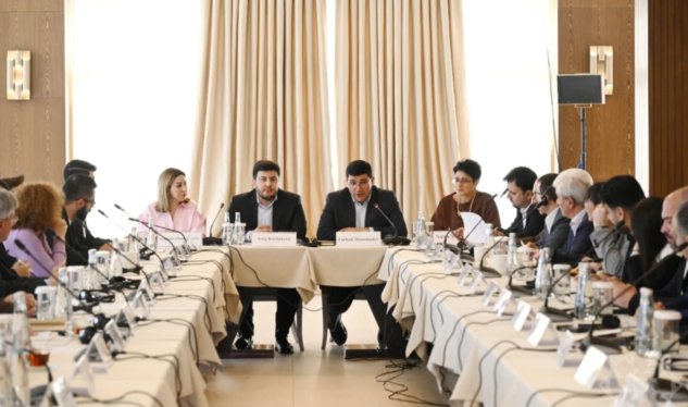 چه چیزی از دیدار با ارامنه ای که به آذربایجان آمده بودند به دست آمد؟ - توضیح