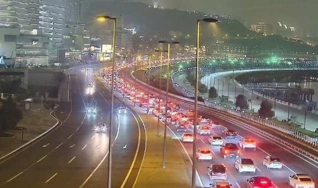 Bakıda bu yollarda sürət həddi ENDİRİLDİ