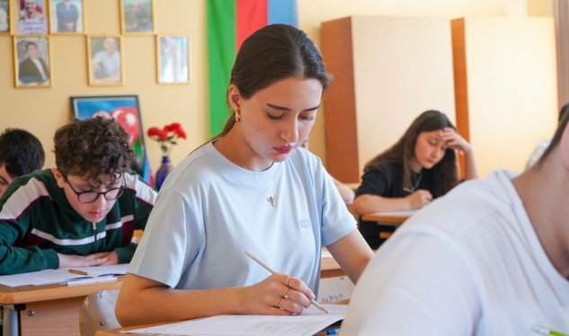 İmtahanda 3 nəfər maksimum bal topladı