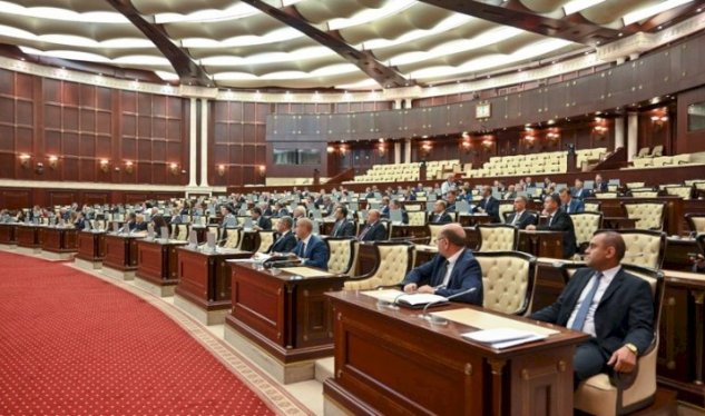 Deputatlar Prezidenti təbrik etdilər