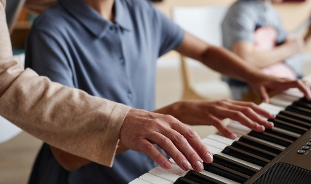 Musiqi müəllimlərinə&nbsp;30% artım verilməlidir - TƏKLİF