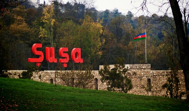 Şuşadakı abidələrin köçürülməsi və korlanması qadağan edilir