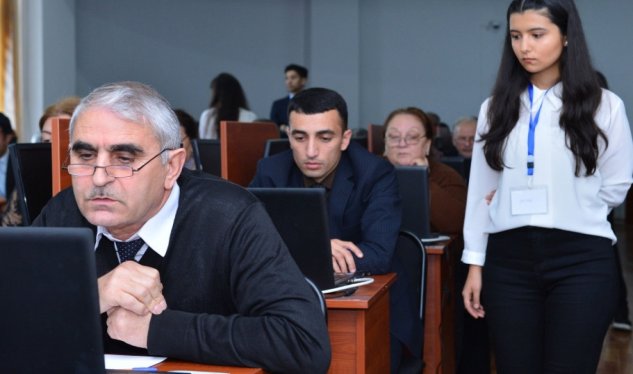 Direktor olmaq istəyənlərin NƏZƏRİNƏ: Müsahibə mərhələsi başladı