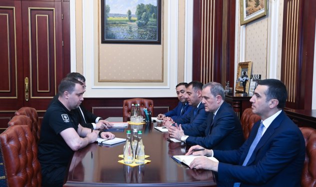 Ceyhun Bayramov Ukrayna Prezident Ofisinin rəhbəri ilə görüşüb