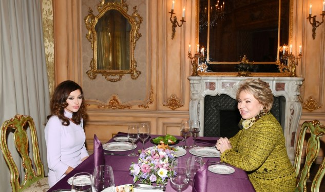 Matviyenko&nbsp;Mehriban Əliyevaya zəng etdi