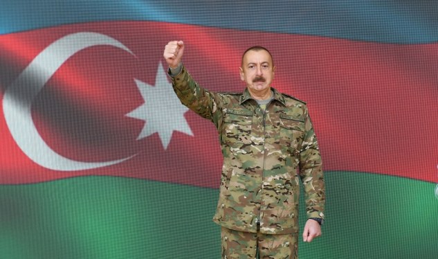 30 illik düyün 23 saata çözən lider - Azərbaycanın suverenlik salnaməsi