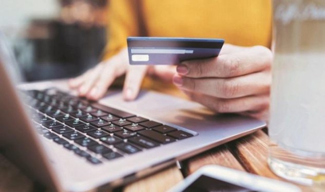 Bank kartları ilə bağlı daha bir qadağa