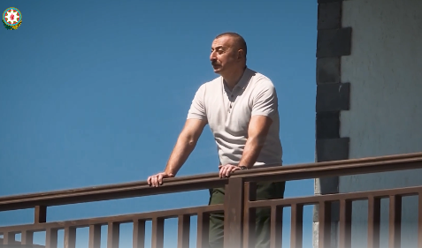 "Emosiyalarımıza qapılsaydıq, Üçüncü Zəfər tağı İrəvanda ucaldılardı"