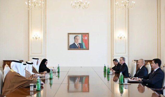 İlham Əliyev Behreyinin XİN başçısını qəbul etdi 