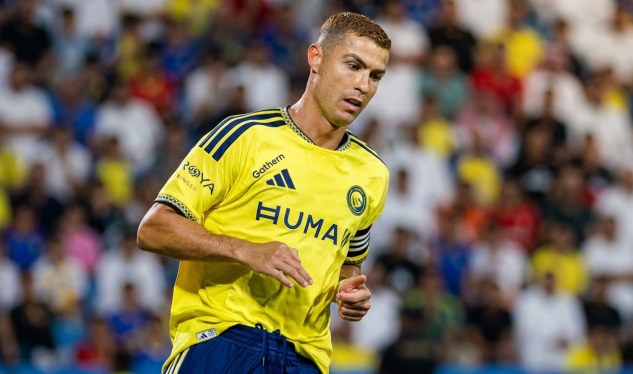 Ronaldonun qazancı 2 milyarda çatdı - Tarixə düşdü