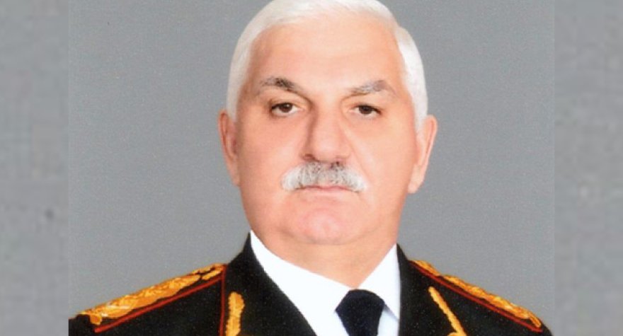 Bəylər Eyyubov vəzifəsindən azad edildi - Yerinə təyinat oldu - FOTO