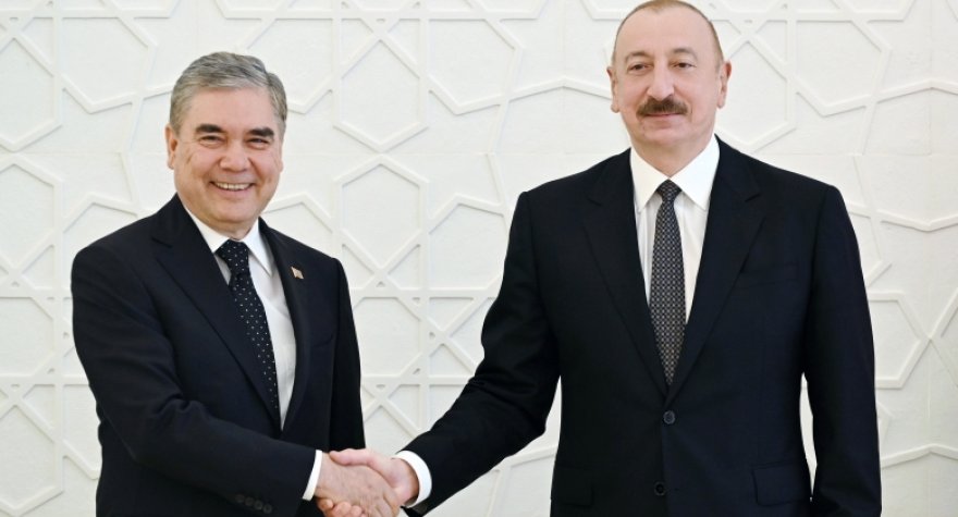 İlham Əliyev Berdiməhəmmədovla görüşdü - FOTOLAR