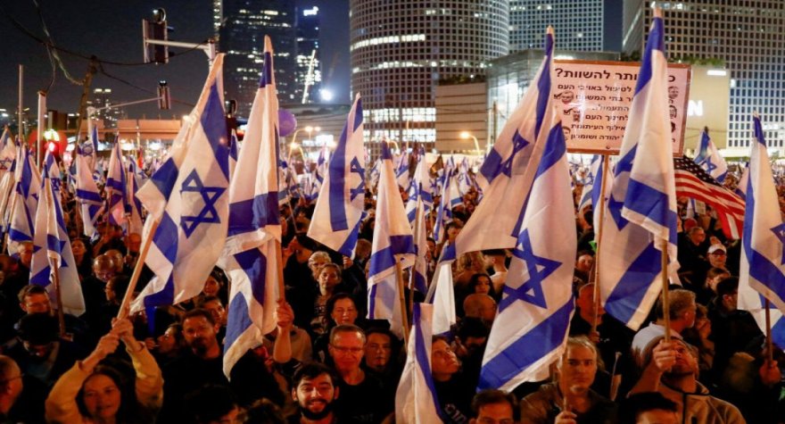 Minlərlə israilli Qəzzaya nəzarətə qarşı AKSİYADA
