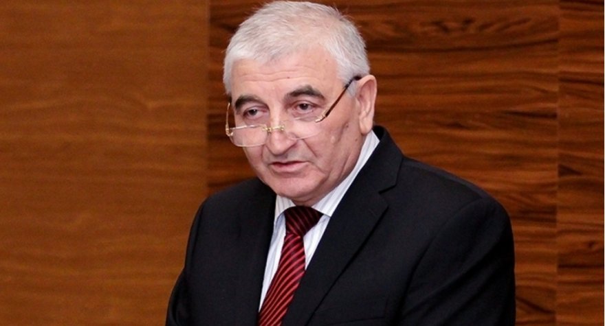 Məzahir Pənahov yola salınır?