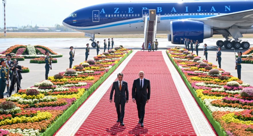 İlham Əliyev Tacikistanda - FOTOLAR