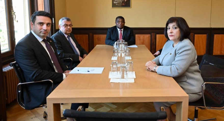 Sahibə Qafarova Simonyan arasında görüş BAŞLADI