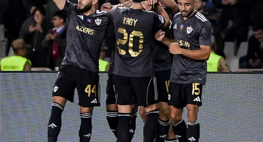 Bütün gözlər "Qarabağ"da…