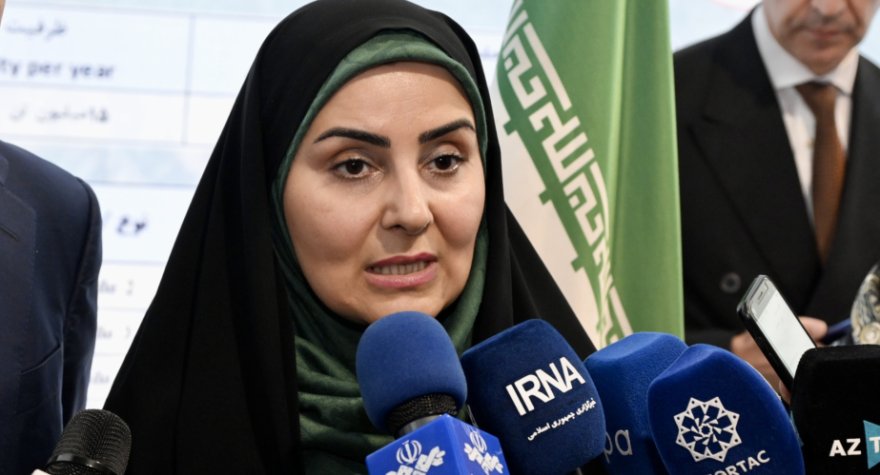 İranda siyasi qalmaqal - Bakıdan qayıdan xanım nazirin çantasında nə olub?