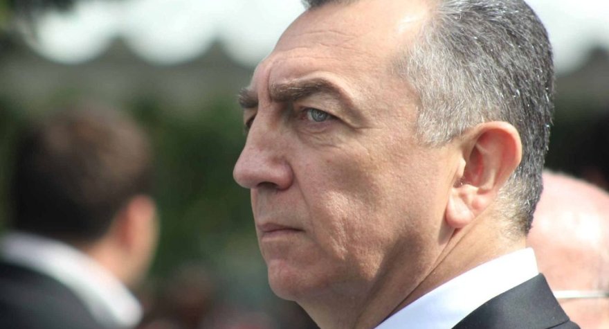 Eldar Əzizovdan sərt sözlər: “Qədirbilməz məmurlar xəyanət yoluna düşüb”