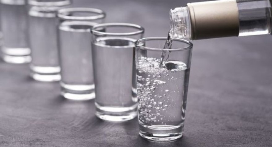 Azərbaycanda araq BAHALAŞACAQ