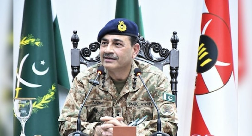 Фельдмаршал, участвующий в Параде Победы, станет фактическим лидером Пакистана