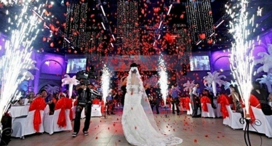 Restoranlar Monqolustan, Ukrayna əti verir - Toy sahibləri ALDADILIR