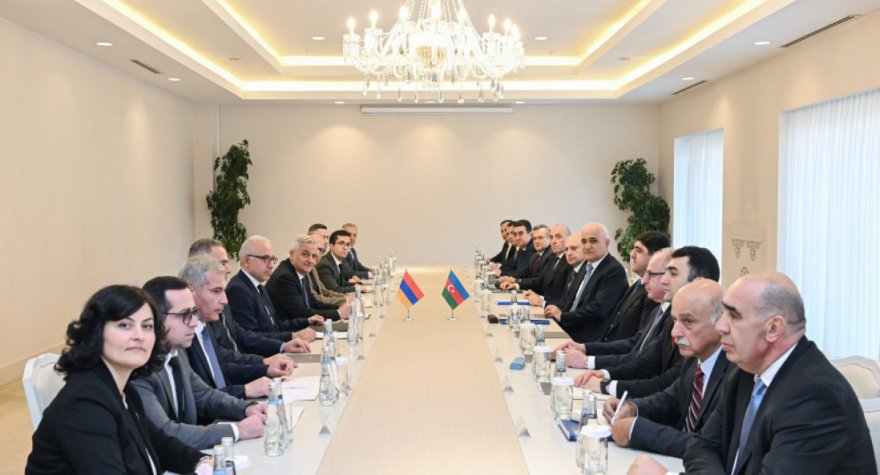 Paşinyanın müavini Azərbaycana gəldi