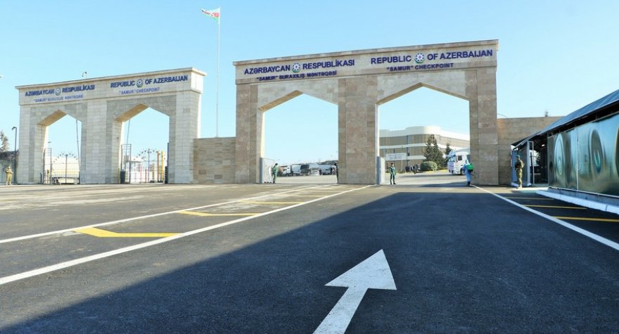 Quru sərhədlərin açılması məsələsi GÜNDƏMƏ GƏLDİ