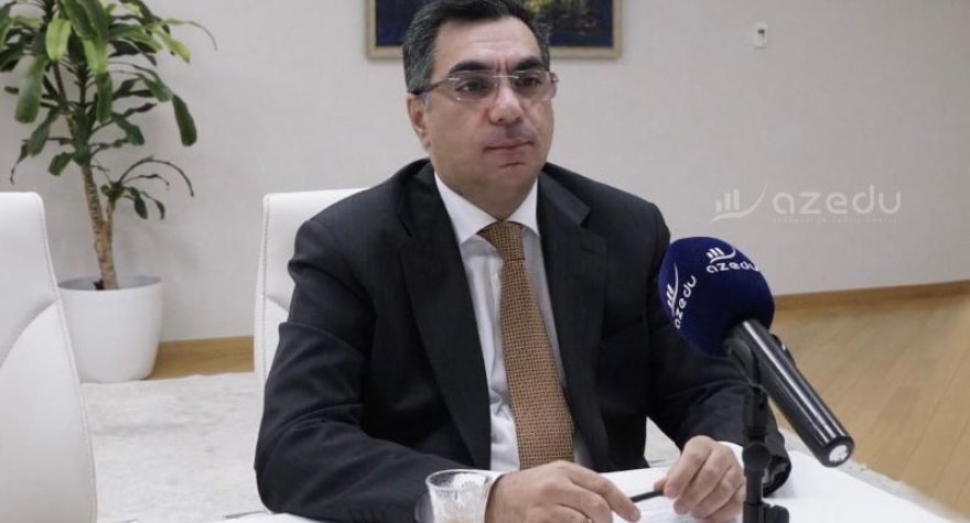 &ldquo;Sosial şəbəkələrdə olmağımın məqsədi var&rdquo; -&nbsp;Rektorla MÜSAHİBƏ