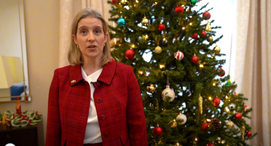 ABŞ diplomatı Azərbaycan dilində&nbsp;mesaj&nbsp;yaydı - VİDEO