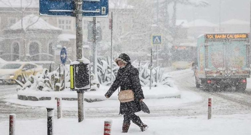 Bakıda külək, rayonlarda qar&nbsp;-&nbsp;FAKTİKİ HAVA