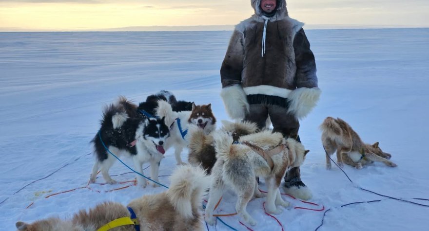 &ldquo;Zlatan Qrenlandiyanı təkbaşına müdafiə edəcək&rdquo; - FOTOLAR