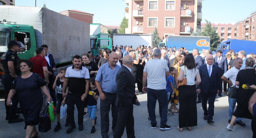 Köçkünlük statusu ləğv edilənlər - ADLAR