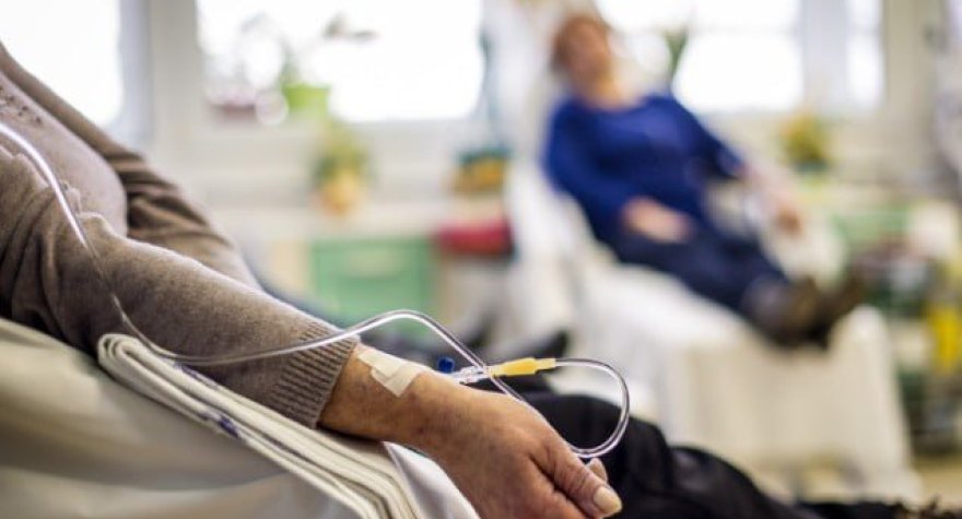 Xərçəng xəstələri müalicə üçün özəl klinika seçə biləcək