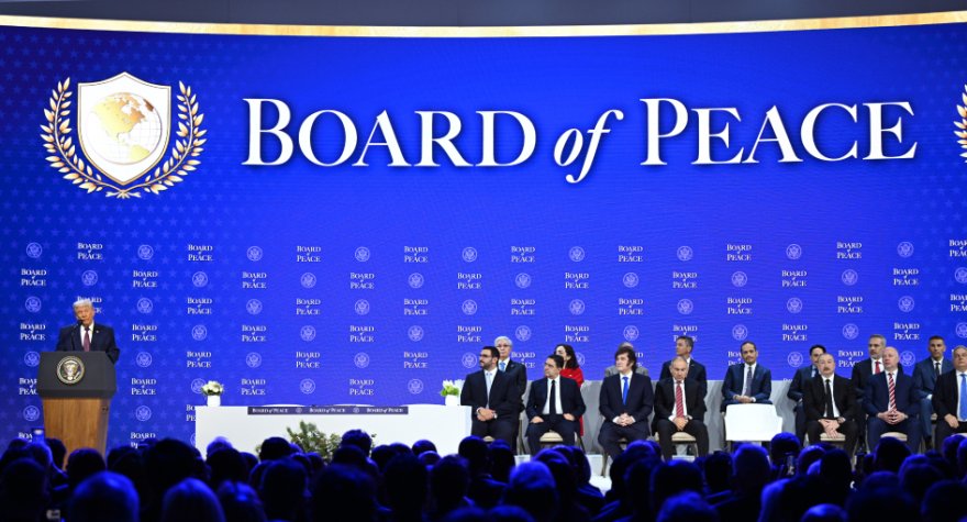 Prezident &ldquo;Sülh Şurasının Nizamnaməsi&rdquo;nin imzalanmasında&nbsp;iştirak edir