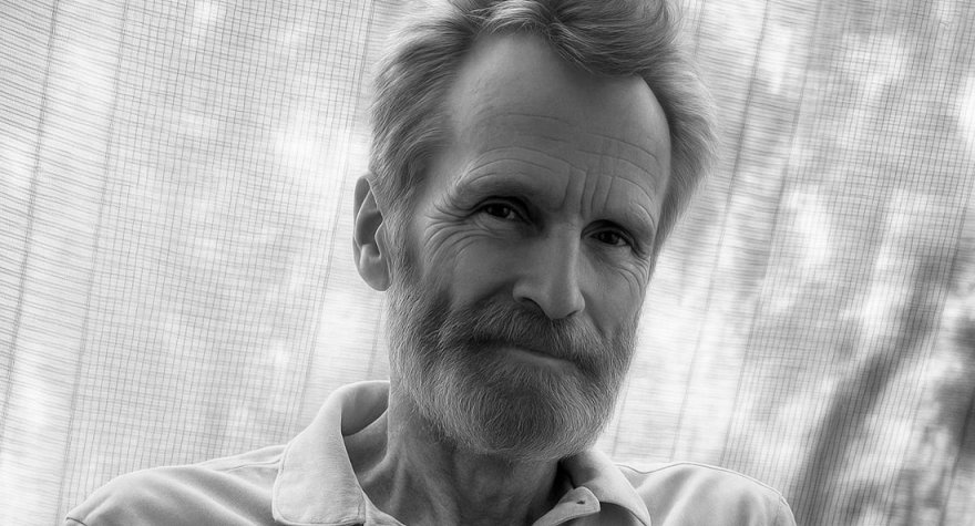 Azərbaycandan Ermənistana köçən yazıçının kimliyi AÇIQLANDI