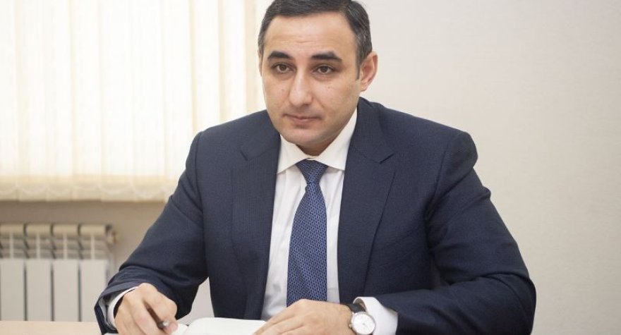 İşdən çıxarılan eks-nazir müavini yeni vəzifəyə APARILIR