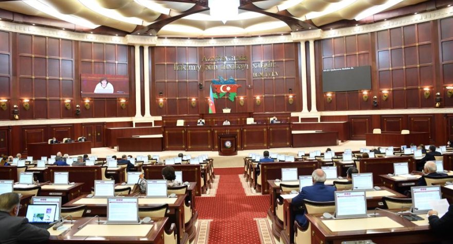 Deputatlar donor olmaq üçün sənəd İMZALAYIBLAR